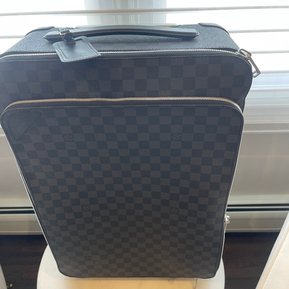 Louis Vuitton Luggage Authentic